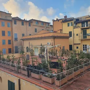 Apartamento Mossotti Street, Pisa